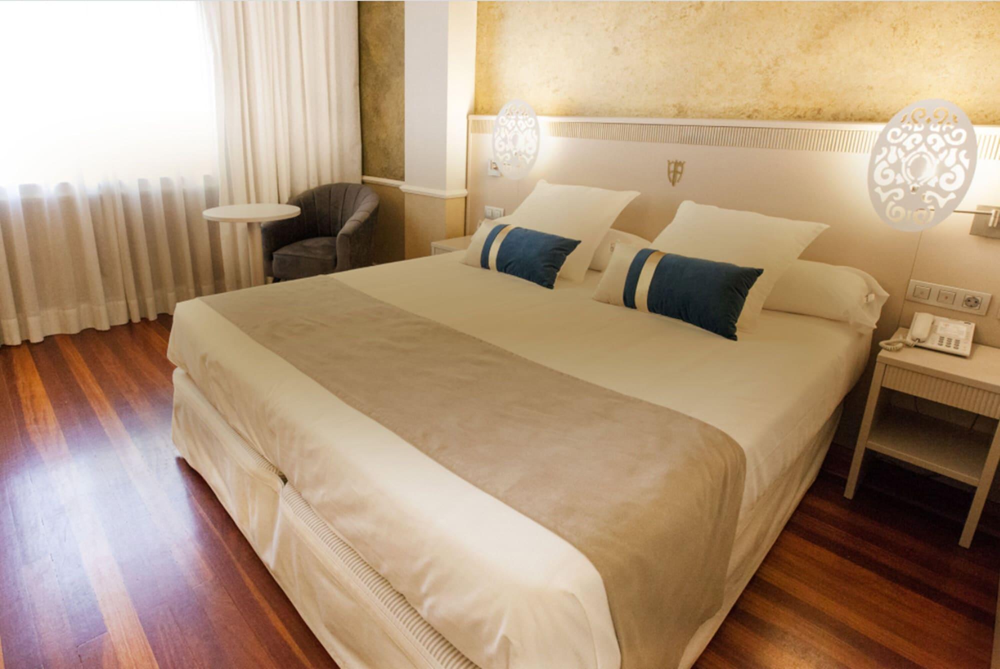 Hotel Alfonso VIII Soria Zewnętrze zdjęcie