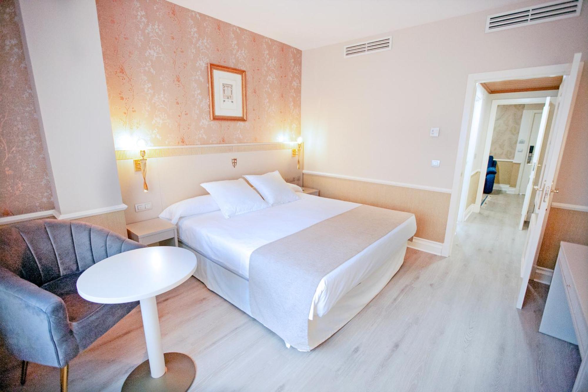 Hotel Alfonso VIII Soria Zewnętrze zdjęcie