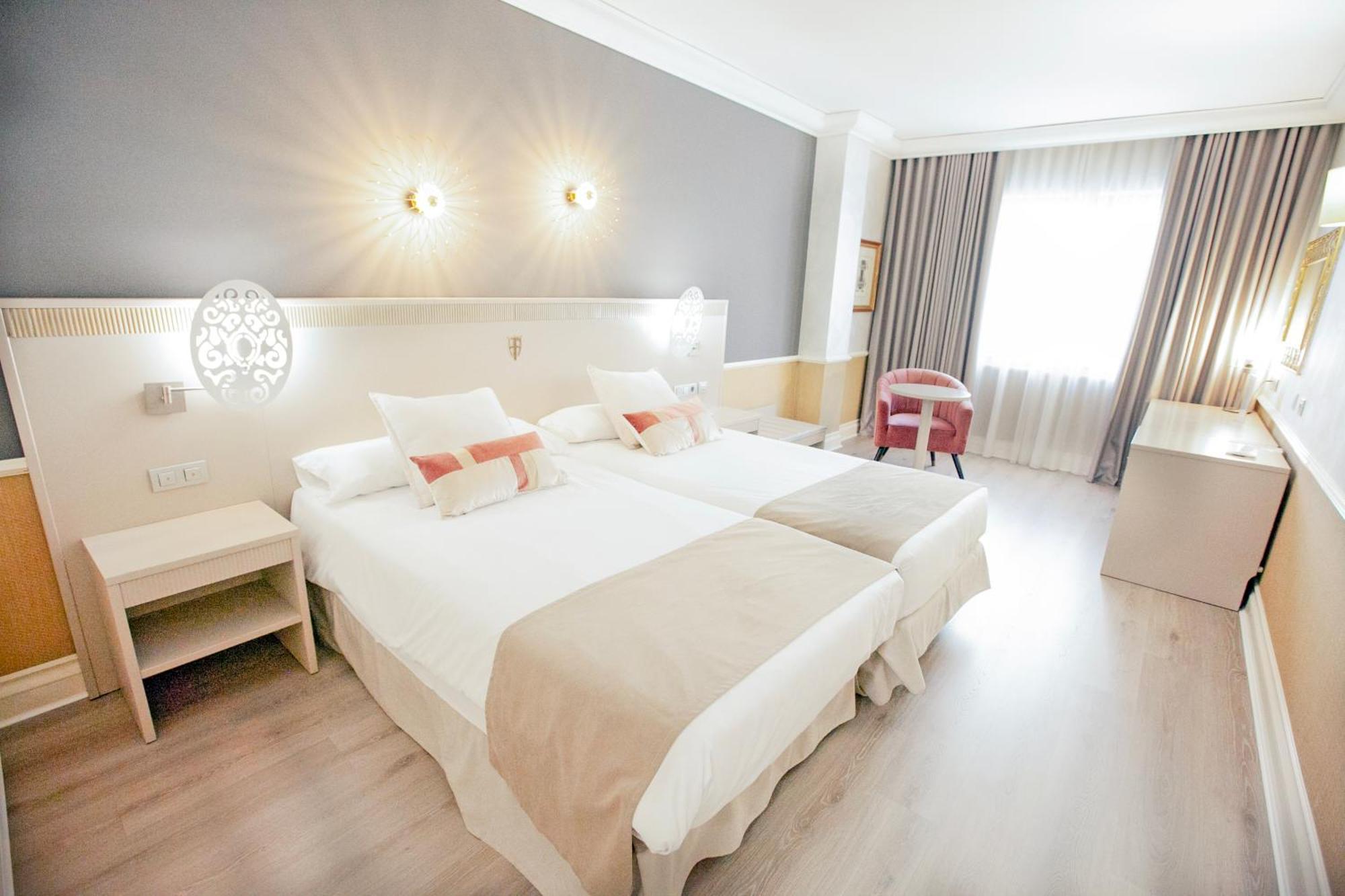 Hotel Alfonso VIII Soria Zewnętrze zdjęcie