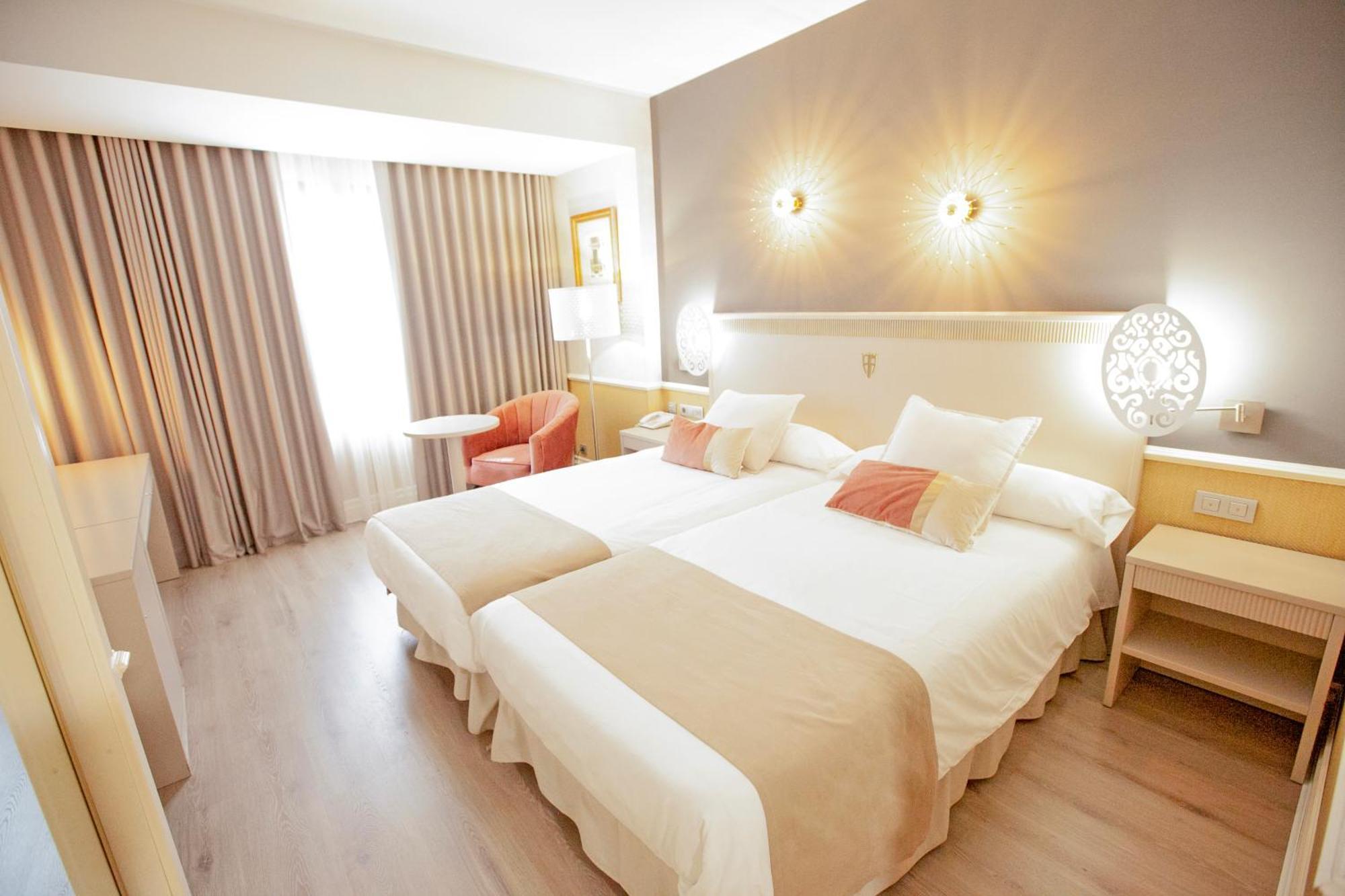 Hotel Alfonso VIII Soria Zewnętrze zdjęcie